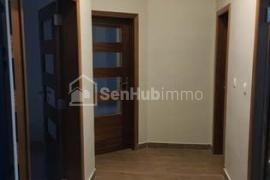 Location 3 chambres salon