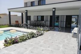 belle villa moderne à vendre à ngaparou