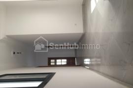 appartement F4 standing à louer a Mermoz