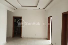 APPARTEMENT 4 CHAMBRES SALON A VENDRE A BIAGUI