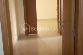 APPARTEMENT 3 CHAMBRES SALON A LOUER A LA CITE GORGUI