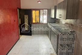 Immeuble à vendre à Sipres 2