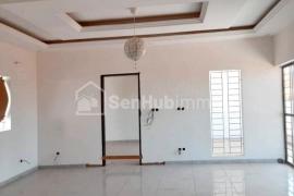 Villa R+2 à vendre à la cité des enseignants de Rufisque 2