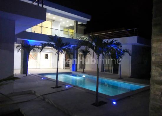 Superbe villa à Ngaparou