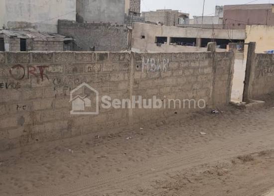 A Vendre Maison à démolir Yeumbeul