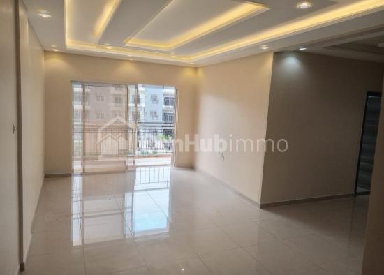 APPARTEMENT DE 3CHAMBRES A DIAMNIADIO SENEGINDIA