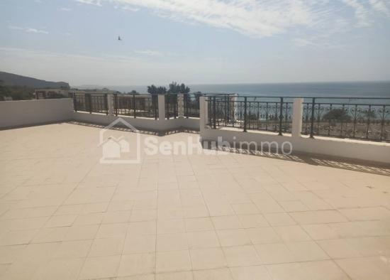 VILLA R+2 A LOUER AUX ALMADIES