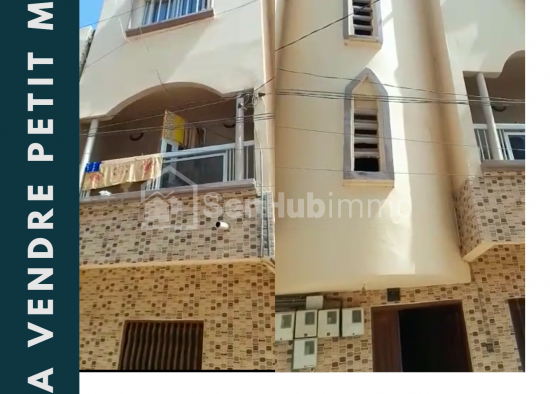 IMMEUBLE R+2 A VENDRE A PETIT MBAO