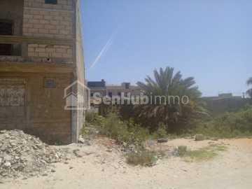 TERRAIN  NU A RUFISQUE