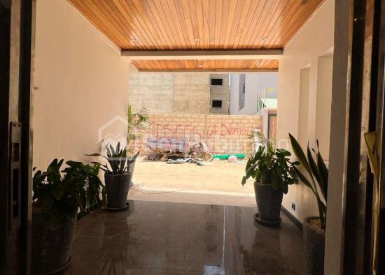 APPARTEMENT F4 NGOR ALMADIE