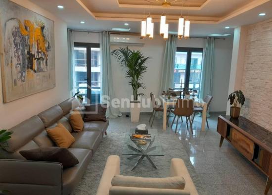 Location appartement F3 en bordure de route aux Virages