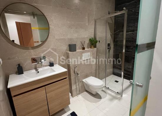 Bel appartement F3 meublé à vendre au Point E